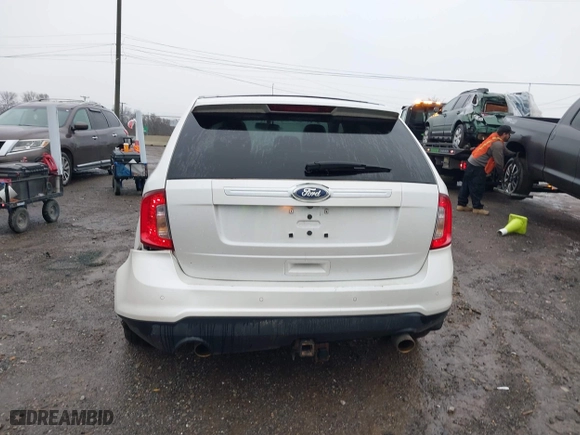 2011 Ford Edge Limited with VIN 2FMDK4KC4BBA19304, listed as a IAAI auction lot 41542580 with 187,113 mi miles. Bid and sale history available at carsss.com. Image 16.