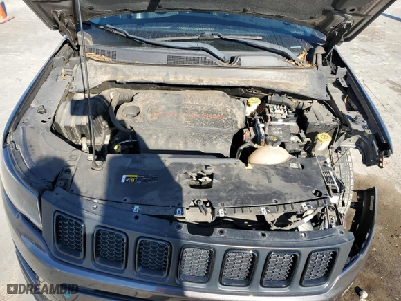 2019 Jeep Compass Latitude with VIN 3C4NJCBB4KT637286, listed as a Copart auction lot 85919734 with 32,267 mi miles and Salvage Title. Bid and sale history available at carsss.com. Image 12.