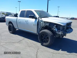 2017 Ram 1500 SLT z VIN 1C6RR6GG9HS804033, wystawiony jako IAAI lot #41707426 z przebiegiem 92 182 mil mil oraz . Historia ofert i sprzedaży dostępna na DreamBid. Obrazek 1.