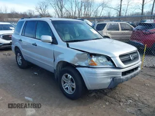 2003 Honda Pilot EX with VIN 2HKYF18553H556321, listed as a IAAI auction lot 41840056 with 110,352 mi miles and . Bid and sale history available at DreamBid. Image 1.