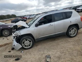 2011 Jeep Compass Limited with VIN 1J4NF5FB6BD182058, listed as a Copart auction lot 42947865 with 186,164 mi miles and Salvage Title. Bid and sale history available at carsss.com. Image 1.