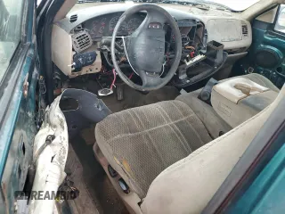 1998 Ford F-150 XL with VIN 1FTRF17L0WNA48153, listed as a Copart auction lot 72606904 with 213,592 mi miles and Non repairable. Bid and sale history available at DreamBid. Image 8.
