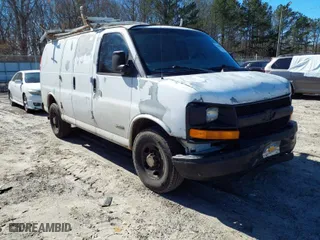 2006 Chevrolet Express Cargo Van with VIN 1GCGG25V361196299, listed as a IAAI auction lot 41649444 with 182,076 mi miles. Bid and sale history available at carsss.com. Image 1.