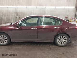 2015 Honda Accord Sedan EX-L with VIN 1HGCR2F85FA230844, listed as a IAAI auction lot 41433047 with 142,286 mi miles. Bid and sale history available at carsss.com. Image 15.