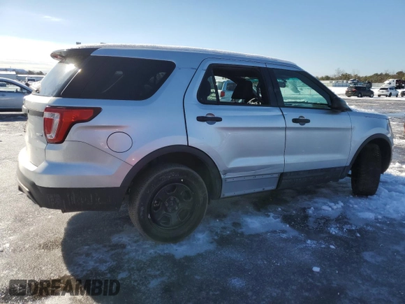 2016 Ford Police Interceptor Utility с VIN 1FM5K8AR9GGA08333, выставлен на аукционе Copart как лот 44424105 с пробегом 167 097 миль миль и Списание • Salvage title. История ставок и продаж доступна на DreamBid. Изображение 3.