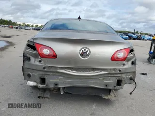 2010 Volkswagen CC Sport с VIN WVWML7AN4AE515244, выставлен на аукционе Copart как лот 59464365 с пробегом 122 871 миль миль и Списание • Salvage title. История ставок и продаж доступна на DreamBid. Изображение 6.