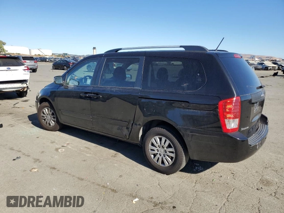 2012 Kia Sedona LX with VIN KNDMG4C79C6476519, listed as a Copart auction lot 67758564 with 173,308 mi miles and Salvage Title. Bid and sale history available at carsss.com. Image 2.