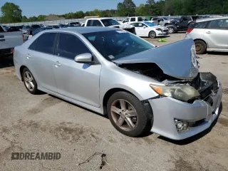 2014 Toyota Camry L with VIN 4T1BF1FK1EU841049, listed as a Copart auction lot 51947985 with 138,129 mi miles and Salvage Title. Bid and sale history available at carsss.com. Image 4.