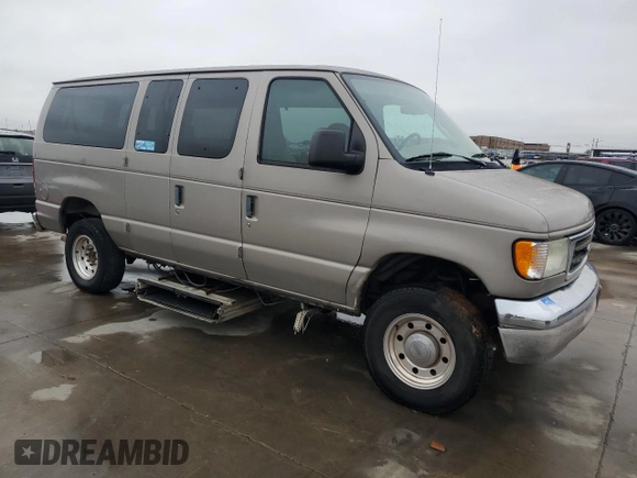 2003 Ford Econoline Cargo with VIN 1FMNE31L93HA88002, listed as a Copart auction lot 45013245 with 147,458 mi miles and Clean Title. Bid and sale history available at DreamBid. Image 4.