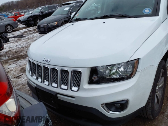 2017 Jeep Compass Latitude с VIN 1C4NJDEB5HD139453, выставлен на аукционе IAAI как лот 41160877 с пробегом 77 906 миль миль и . История ставок и продаж доступна на DreamBid. Изображение 13.