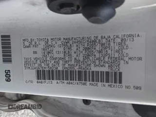 2014 Toyota Tacoma PreRunner with VIN 3TMJU4GN7EM158230, listed as a IAAI auction lot 40010521 with 145,185 mi miles. Bid and sale history available at carsss.com. Image 9.