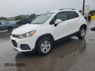 2022 Chevrolet Trax LT with VIN KL7CJPSM2NB548061, listed as a Copart auction lot 60250645 with 82,767 mi miles and Salvage title. Bid and sale history available at DreamBid. Image 1.