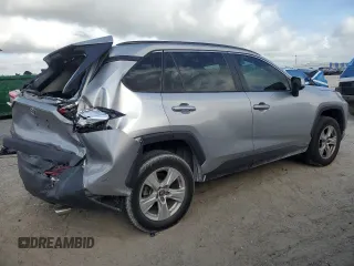 2021 Toyota RAV4 XLE with VIN 2T3W1RFV9MC128500, listed as a Copart auction lot 51896685 with 56,438 mi miles and Salvage Title. Bid and sale history available at carsss.com. Image 3.
