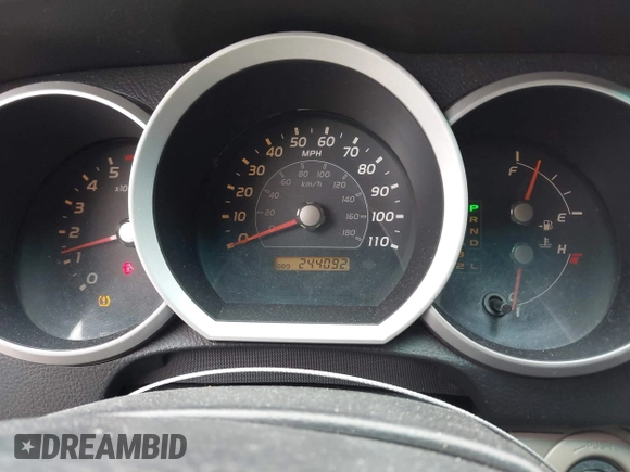 2006 Toyota 4Runner SR5 z VIN JTEZU14R160078205, wystawiony jako IAAI lot #42194583 z przebiegiem 244 092 mil mil oraz . Historia ofert i sprzedaży dostępna na DreamBid. Obrazek 7.