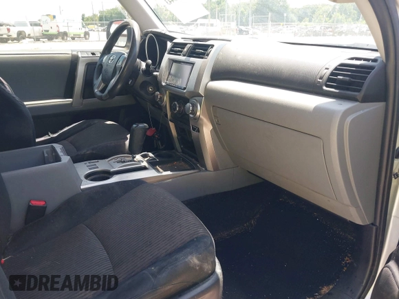 2013 Toyota 4Runner SR5 with VIN JTEZU5JR4D5050331, listed as a IAAI auction lot 42340443 with 220,799 mi miles and . Bid and sale history available at DreamBid. Image 5.