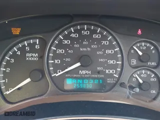 2002 GMC Sierra 2500HD SLE with VIN 1GTHK23U42F250039, listed as a IAAI auction lot 41859816 with 259,830 mi miles. Bid and sale history available at carsss.com. Image 7.