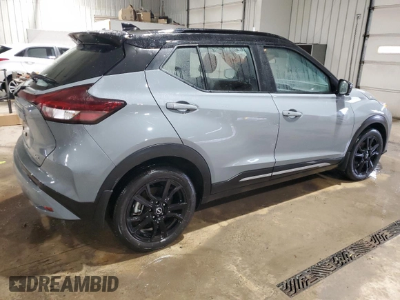 2023 Nissan Kicks SR with VIN 3N1CP5DV1PL506450, listed as a Copart auction lot 45346485 with 28,194 mi miles and Salvage Title. Bid and sale history available at DreamBid. Image 3.