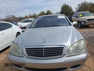 2002 Mercedes-Benz S-Class 4.3L with VIN WDBNG70J12A297441, listed as a IAAI auction lot 41712493 with 183,280 mi miles. Bid and sale history available at carsss.com. Image 12.