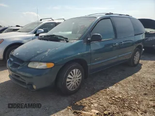 2000 Dodge Caravan SE with VIN 2B4GP45G9YR667980, listed as a Copart auction lot 76298204 with Not Provided miles and Salvage Title. Bid and sale history available at carsss.com. Image 1.