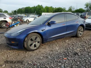 2023 Tesla Model 3 z VIN 5YJ3E1EA9PF554767, wystawiony jako Copart lot #56221895 z przebiegiem 25 114 mil mil oraz Szkoda całkowita • Salvage title. Historia ofert i sprzedaży dostępna na DreamBid. Obrazek 1.