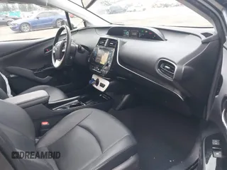 2017 Toyota Prius Two z VIN JTDKARFU1H3047245, wystawiony jako IAAI lot #41736442 z przebiegiem 46 357 mil mil oraz . Historia ofert i sprzedaży dostępna na DreamBid. Obrazek 5.