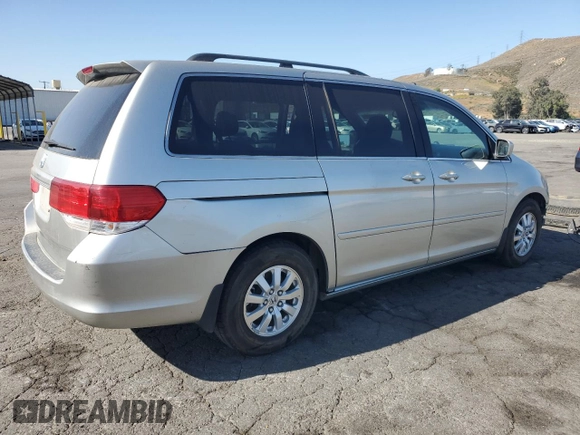 2008 Honda Odyssey EX-L z VIN 5FNRL38748B032786, wystawiony jako Copart lot #57502945 z przebiegiem 184 324 mil mil oraz Szkoda całkowita • Salvage title. Historia ofert i sprzedaży dostępna na DreamBid. Obrazek 3.