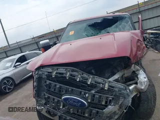2015 Ford F-250 Lariat с VIN 1FT7W2BT9FEC53734, выставлен на аукционе IAAI как лот 42385909 с пробегом Не указан миль и . История ставок и продаж доступна на DreamBid. Изображение 11.