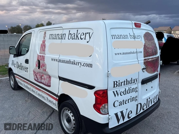 2015 Nissan NV200 SV with VIN 3N6CM0KN5FK697724, listed as a Copart auction lot 59639505 with 64,720 mi miles and Clean title. Bid and sale history available at DreamBid. Image 3.