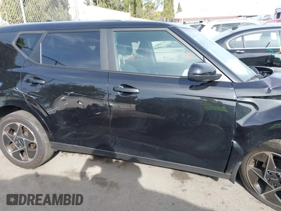 2023 Kia Soul EX with VIN KNDJ33AU1P7856665, listed as a IAAI auction lot 41314362 with 36,324 mi miles. Bid and sale history available at carsss.com. Image 13.