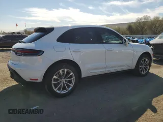 2023 Porsche Macan with VIN WP1AA2A59PLB10768, listed as a Copart auction lot 49745285 with 42,800 mi miles and Salvage Title. Bid and sale history available at carsss.com. Image 3.