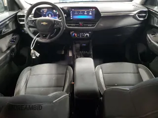 2025 Chevrolet TrailBlazer LT with VIN KL79MPSLXSB007330, listed as a Copart auction lot 46527375 with 16,551 mi miles and Clean Title. Bid and sale history available at carsss.com. Image 8.
