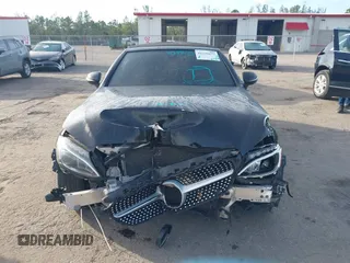 2018 Mercedes-Benz C 300 with VIN WDDWK4JB3JF728539, listed as a IAAI auction lot 41299075 with 88,438 mi miles and . Bid and sale history available at DreamBid. Image 12.