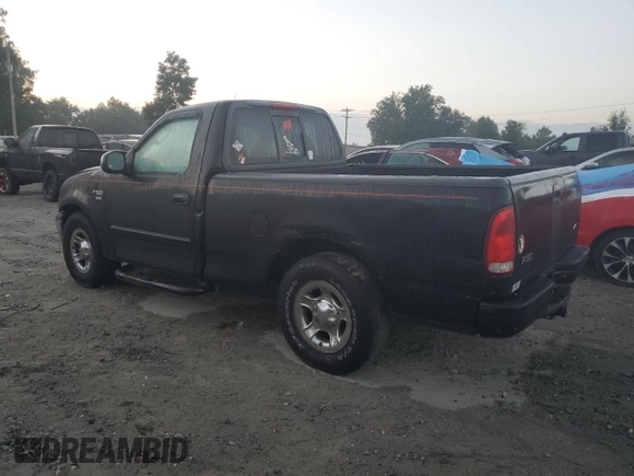 2002 Ford F-150 XL with VIN 1FTRF17WX2NB76923, listed as a Copart auction lot 74943884 with Not Provided miles and Clean Title. Bid and sale history available at carsss.com. Image 2.