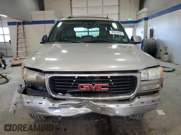 2004 GMC Yukon SLT with VIN 1GKEK13Z64J189869, listed as a Copart auction lot 44654655 with 233,602 mi miles and Salvage Title. Bid and sale history available at carsss.com. Image 5.