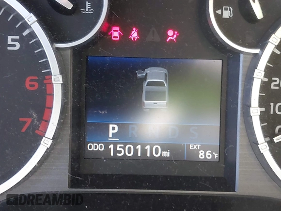2015 Toyota Tundra Platinum z VIN 5TFGY5F15FX176935, wystawiony jako IAAI lot #41763346 z przebiegiem 150 110 mil mil oraz . Historia ofert i sprzedaży dostępna na DreamBid. Obrazek 16.