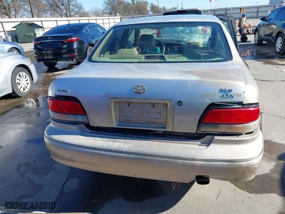 1997 Toyota Avalon XL with VIN 4T1BF12B4VU151625, listed as a IAAI auction lot 41205701 with NaN miles. Bid and sale history available at carsss.com. Image 20.