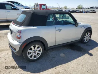 2011 MINI Convertible S with VIN WMWZP3C55BTX84489, listed as a Copart auction lot 57680375 with 86,313 mi miles and Clean title. Bid and sale history available at DreamBid. Image 3.