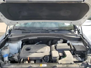2018 Hyundai Santa Fe 2.4L с VIN 5XYZU3LB0JG555083, выставлен на аукционе Copart как лот 57936135 с пробегом 60 517 миль миль и Списание • Salvage title. История ставок и продаж доступна на DreamBid. Изображение 12.