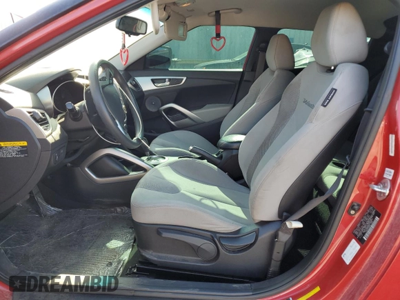 2012 Hyundai Veloster w/Black Int с VIN KMHTC6AD6CU042853, выставлен на аукционе Copart как лот 65559895 с пробегом 99 109 миль миль и Чистый • Clean title. История ставок и продаж доступна на DreamBid. Изображение 7.