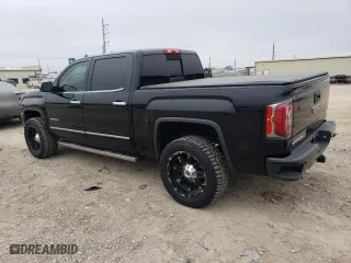 2018 GMC Sierra 1500 Denali with VIN 3GTU2PEJ5JG415429, listed as a Copart auction lot 46312325 with 111,171 mi miles and Salvage Title. Bid and sale history available at carsss.com. Image 2.