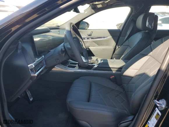 2024 BMW i7 xDrive60 with VIN WBY53EJ0XRCS76320, listed as a Copart auction lot 74837954 with 1557 miles and Salvage Title. Bid and sale history available at carsss.com. Image 7.