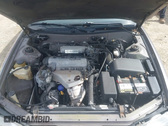 1996 Toyota Camry DX with VIN 4T1BG12K8TU762073, listed as a IAAI auction lot 41606136 with 254,939 mi miles. Bid and sale history available at carsss.com. Image 10.