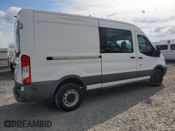 2015 Ford Transit Cargo with VIN 1FTNR2CM6FKA22538, listed as a Copart auction lot 47179125 with 271,259 mi miles and Clean title. Bid and sale history available at DreamBid. Image 3.