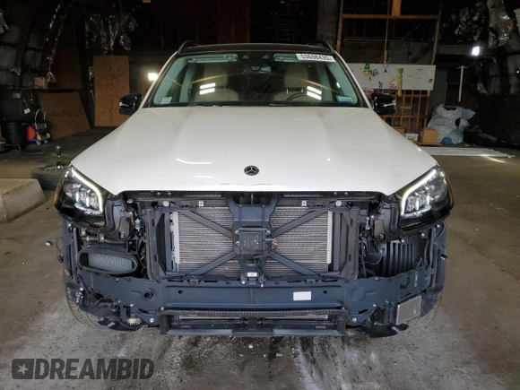 2024 Mercedes-Benz GLS 580 z VIN 4JGFF8FE6RB133451, wystawiony jako Copart lot #53698435 z przebiegiem 6517 mil mil oraz Szkody całkowita. Historia ofert i sprzedaży dostępna na DreamBid. Obrazek 5.