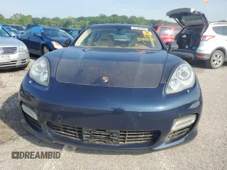 2010 Porsche Panamera Turbo z VIN WP0AC2A77AL091335, wystawiony jako Copart lot #57105045 z przebiegiem 139 769 mil mil oraz Czysty tytuł • Clean title. Historia ofert i sprzedaży dostępna na DreamBid. Obrazek 5.