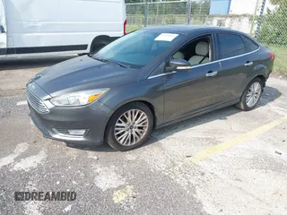 2018 Ford Focus Titanium с VIN 1FADP3J23JL272028, выставлен на аукционе IAAI как лот 42395402 с пробегом 125 975 миль миль и . История ставок и продаж доступна на DreamBid. Изображение 18.