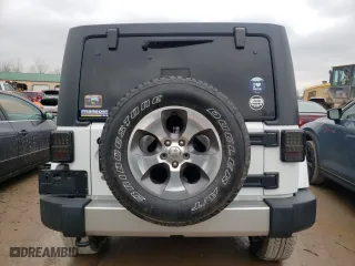 2018 Jeep Wrangler JK Unlimited Sahara with VIN 1C4BJWEG4JL936296, listed as a Copart auction lot 37324943 with NaN miles. Bid and sale history available at carsss.com. Image 6.