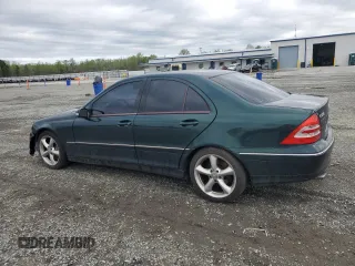 2004 Mercedes-Benz C 230 Kompressor с VIN WDBRF40J94F486315, выставлен на аукционе Copart как лот 50871115 с пробегом 81 053 миль миль и Списание • Salvage title. История ставок и продаж доступна на DreamBid. Изображение 2.