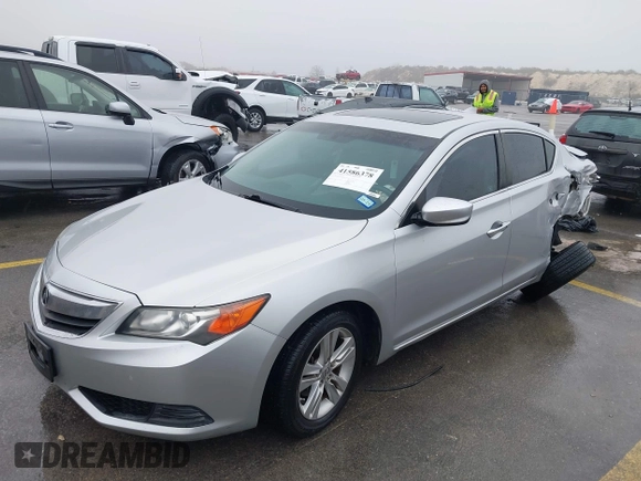 2013 Acura ILX with VIN 19VDE1F3XDE021230, listed as a IAAI auction lot 41586378 with 207,274 mi miles. Bid and sale history available at carsss.com. Image 18.