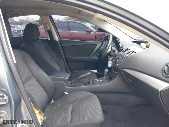 2012 Mazda Mazda3 i Sport with VIN JM1BL1UF2C1637863, listed as a IAAI auction lot 41656805 with NaN miles. Bid and sale history available at carsss.com. Image 5.